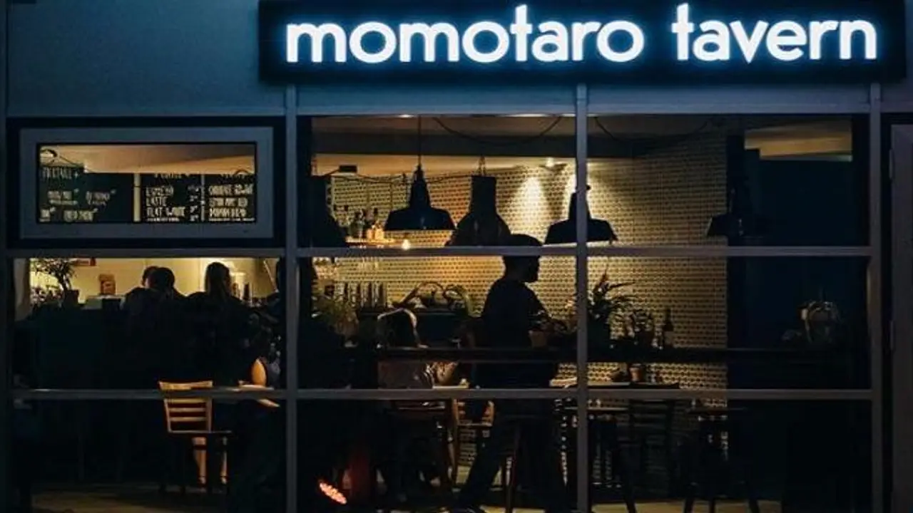 Momotaro Tavern, Berlin, BE