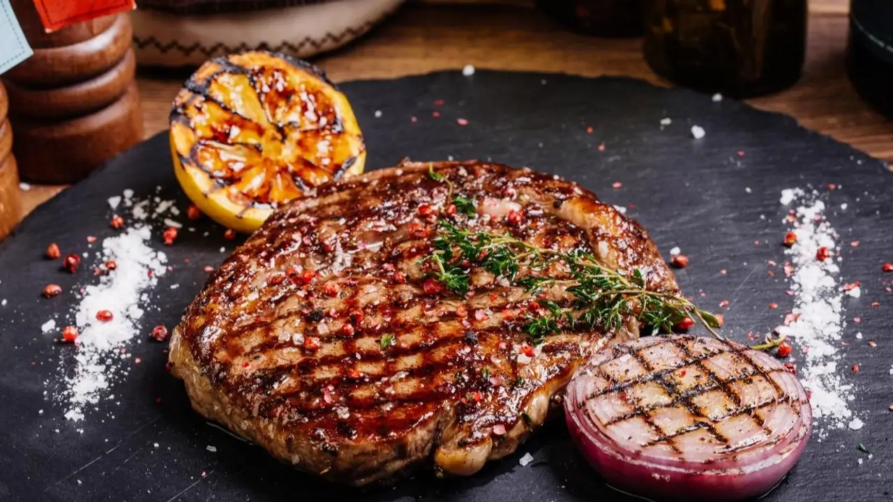 Charlston's Steakhouse, Cardiff, WLS