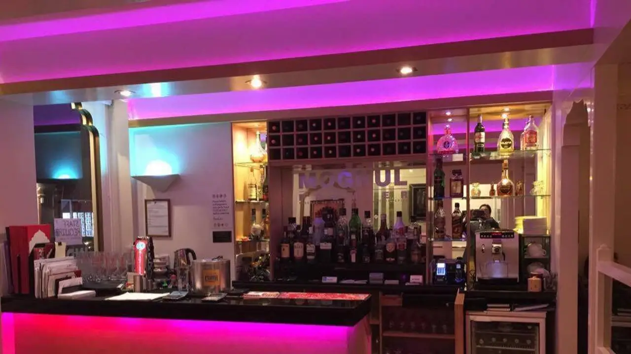 Moghul Premier, Lytham St. Annes, ENG
