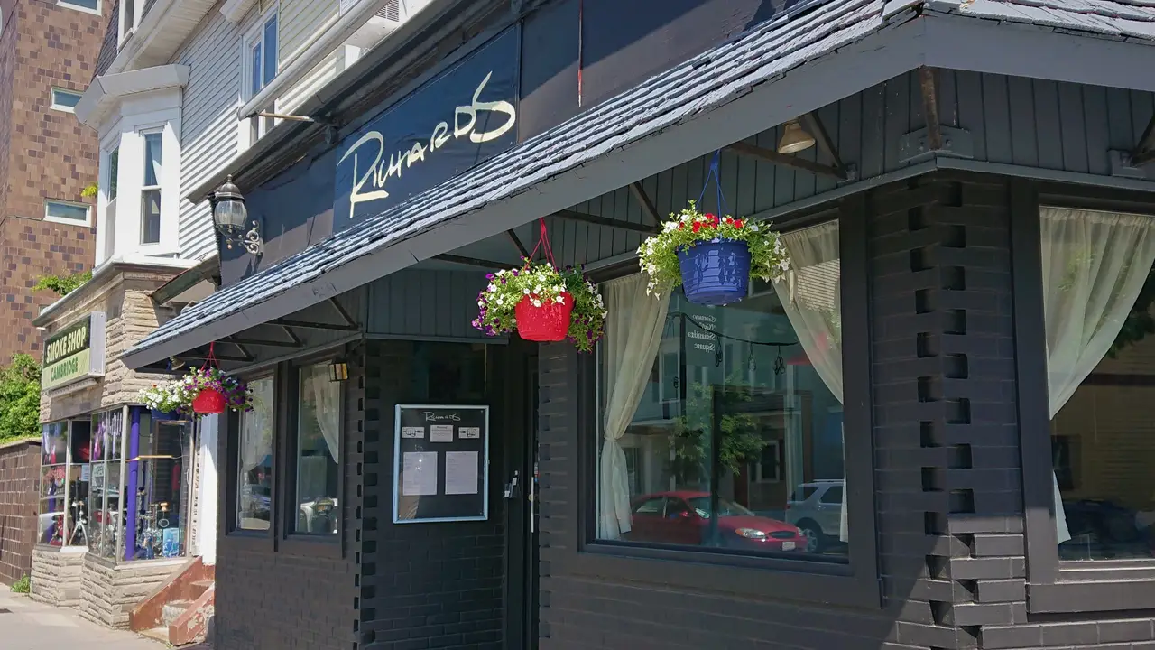 Richards - Permanently Closed, Cambridge, MA
