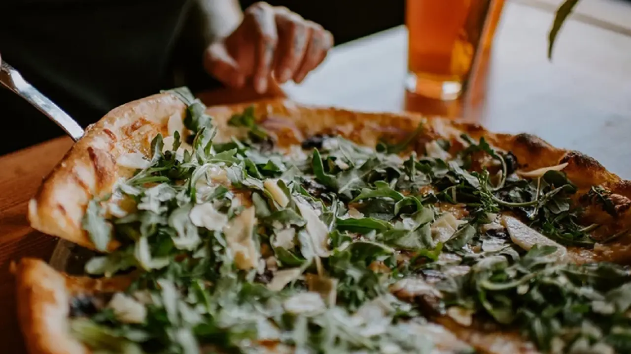 Hoza Pizza, Oakland, CA