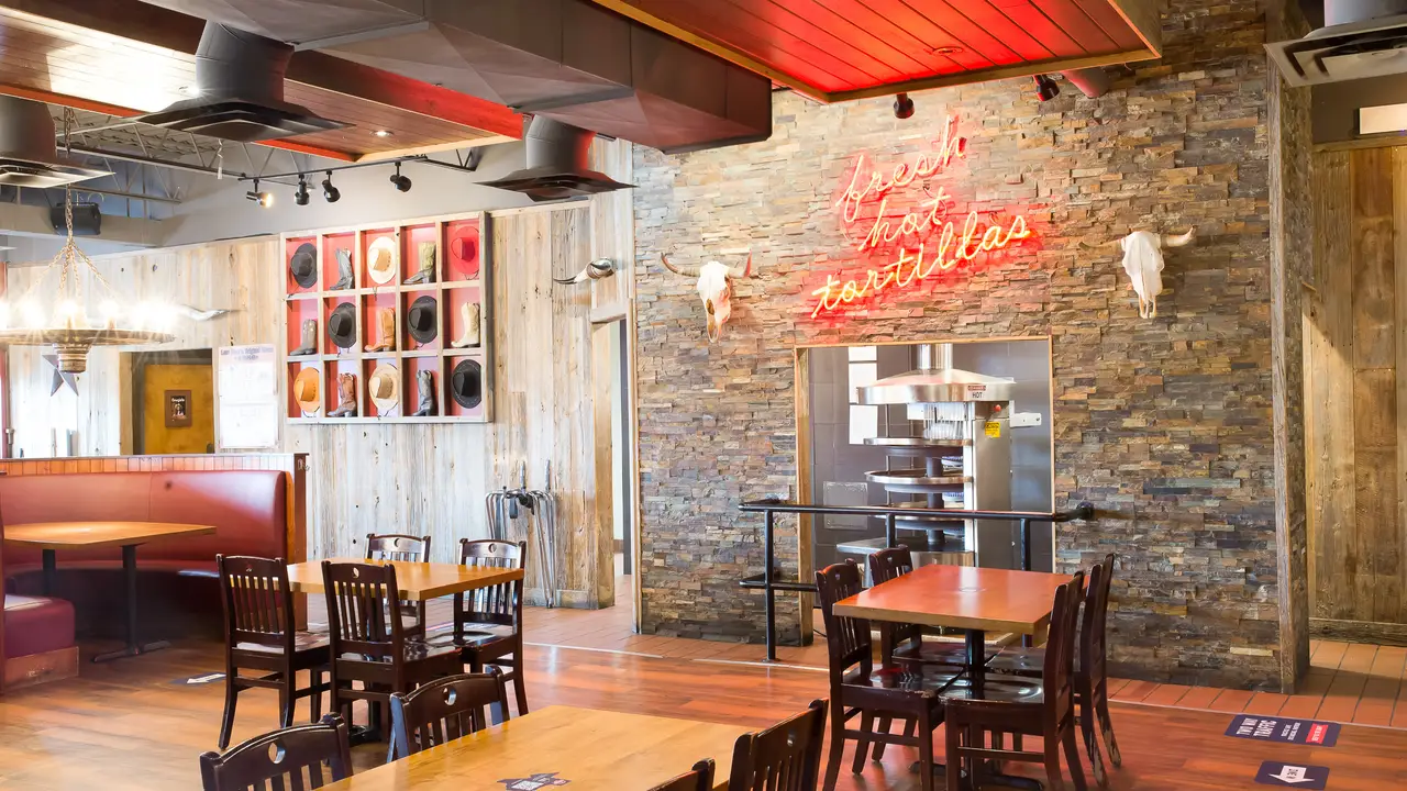 Lone Star Texas Grill - Oakville, Oakville, ON