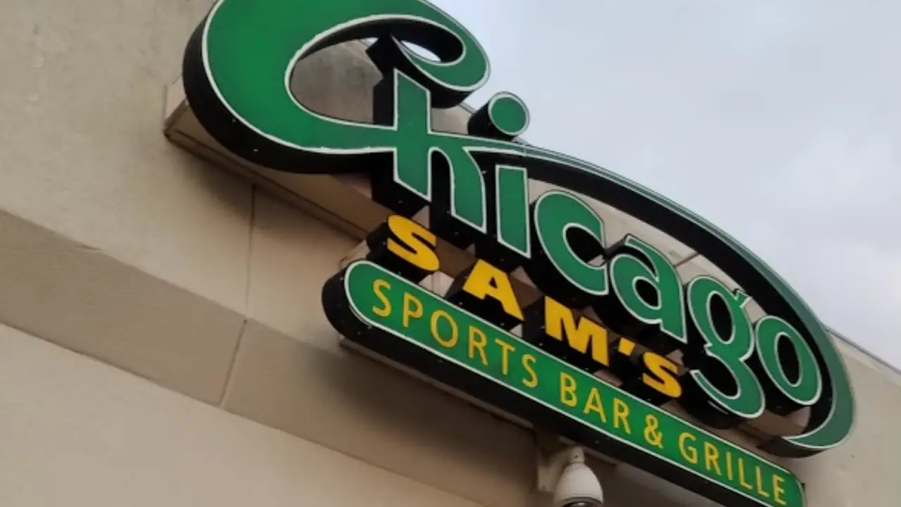 Chicago Sams, Enfield, CT