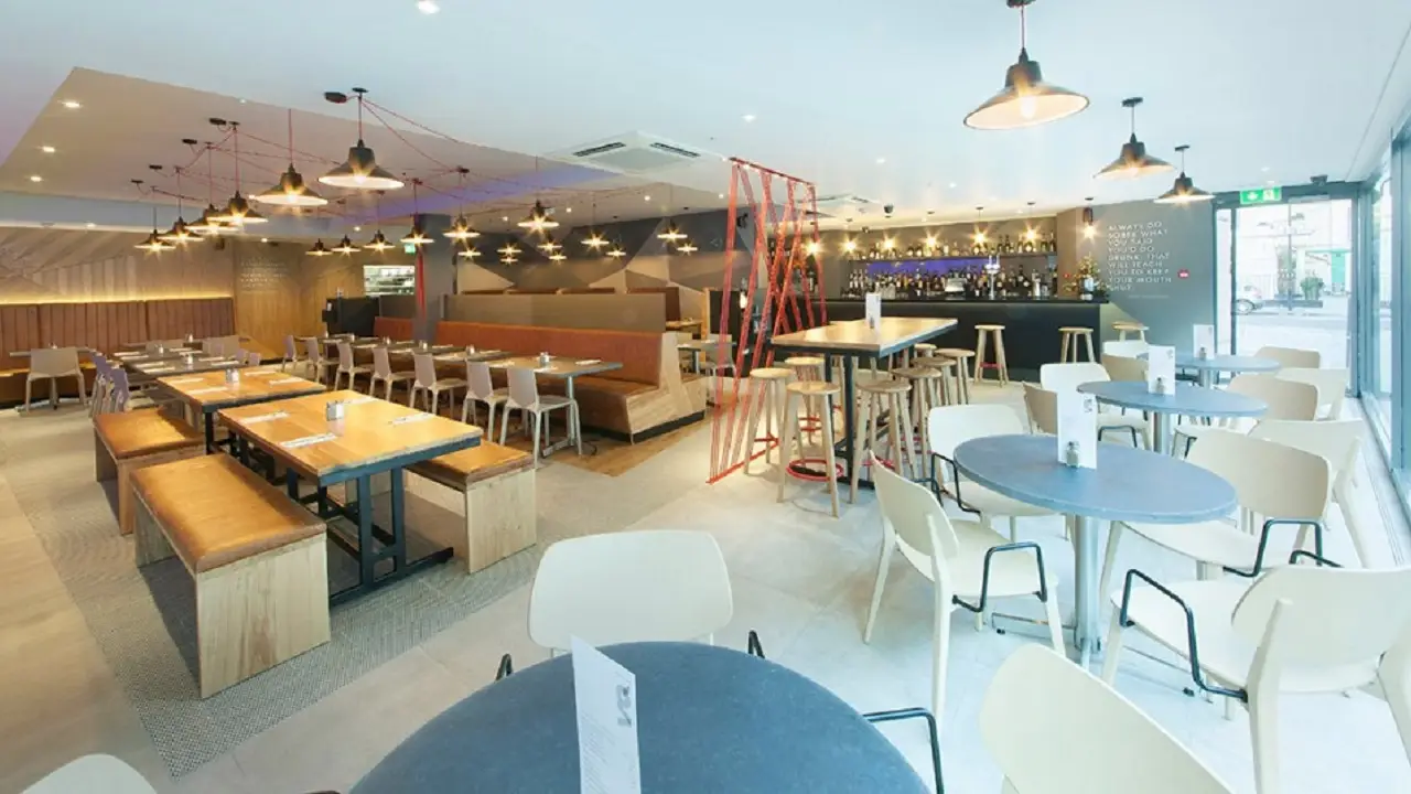 Sage & Chilli Restaurant, London, 