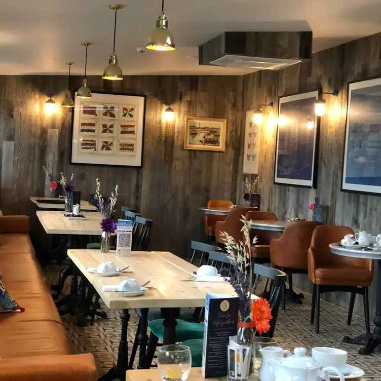 The Navigator, Lower Swanwick, Hampshire