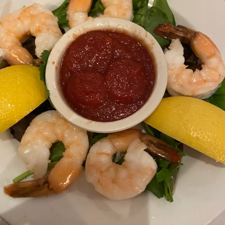 Franco's Metro Restaurant & Bar, Fort Lee, NJ