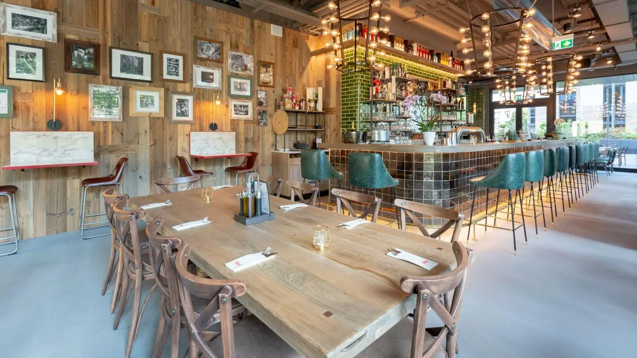 Remos Frankfurt, Frankfurt am Main, HE