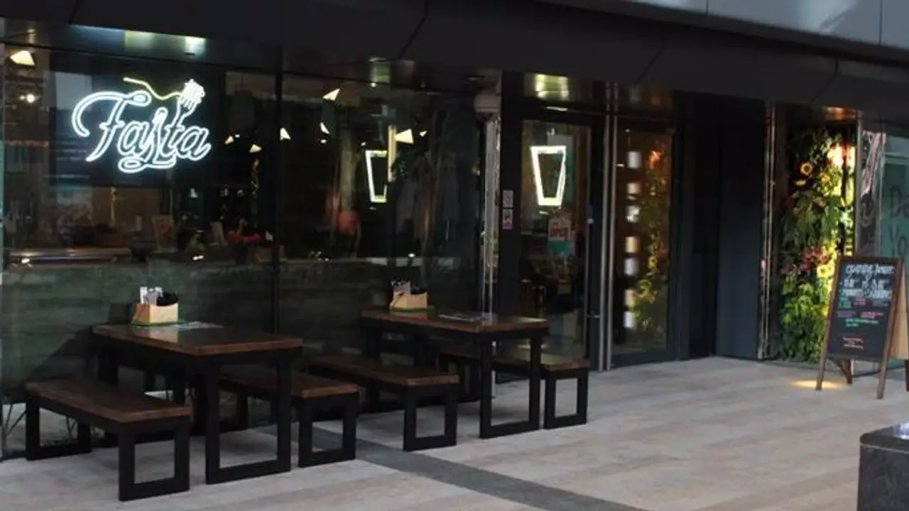 Fasta, Singapore, 