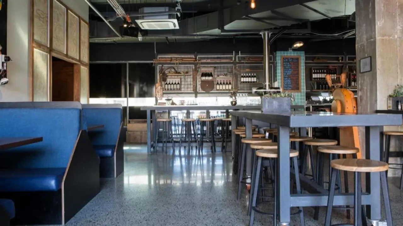 Refuge Small Bar, Perth, WA