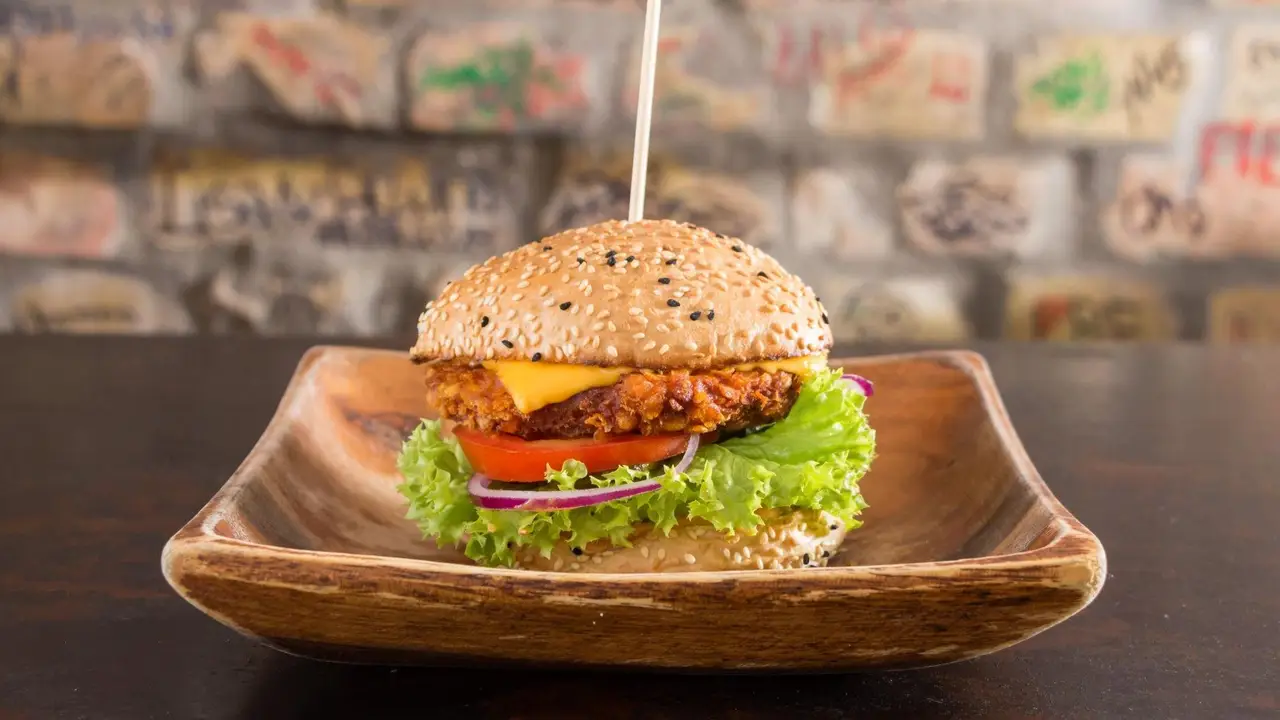 Thronburger, Berlin, BE