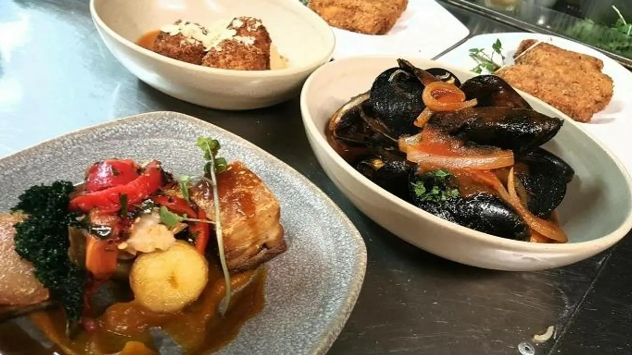 Black Bull Tapas, Geelong, VIC