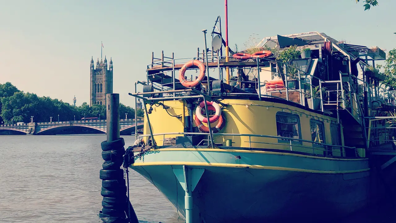 Tamesis Dock, London, London