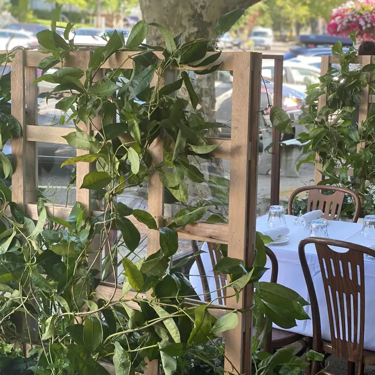 Lulu Kitchen & Bar, Sag Harbor, NY