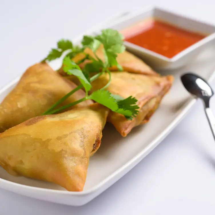 Burma Ruby, Palo Alto, CA