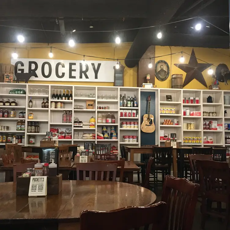 Puckett's Franklin, Franklin, TN