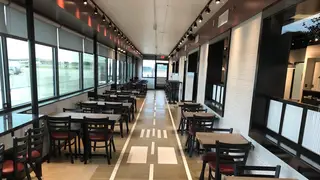 A photo of Gate 12 Bar & Grill restaurant