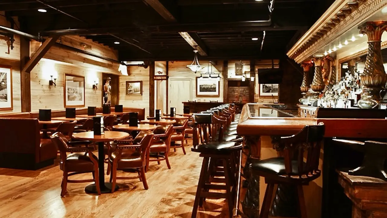 The Anvil Club, East Dundee, IL