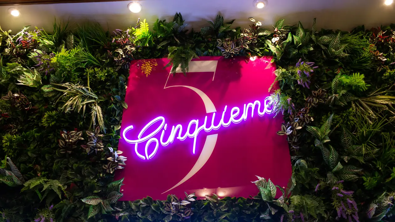 Cinquieme Buckinghamshire High Wycombe