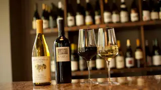 Una foto del restaurante Nosh Restaurant and Wine Lounge