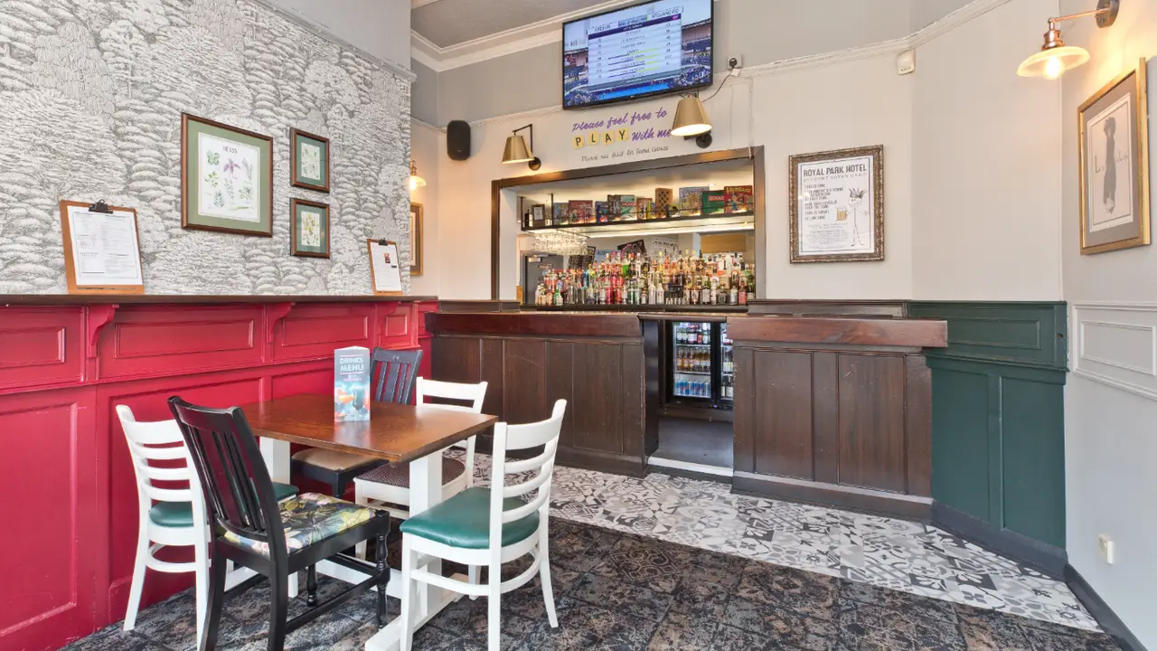 Royal Park Hotel Leeds, Leeds, 