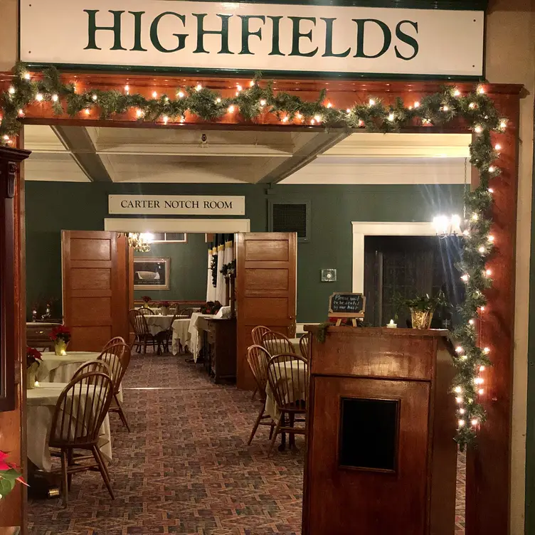 Dining at Eagle Mountain House - Eagle Landing, Jackson, NH