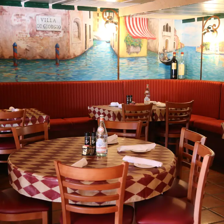 DiGiorgio's Cafe Largo, Key Largo, FL