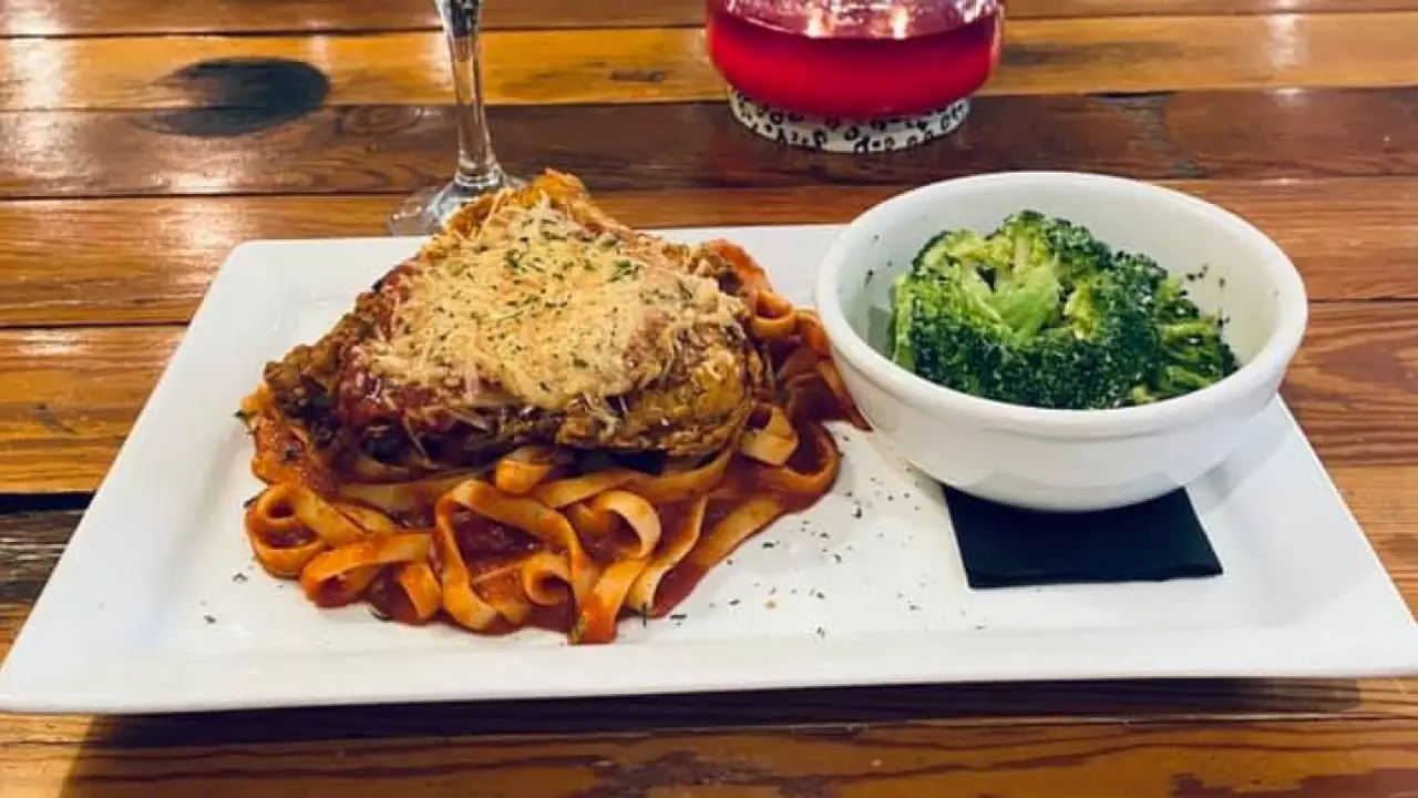 The French Market and Tavern - Vinings, Atlanta, GA