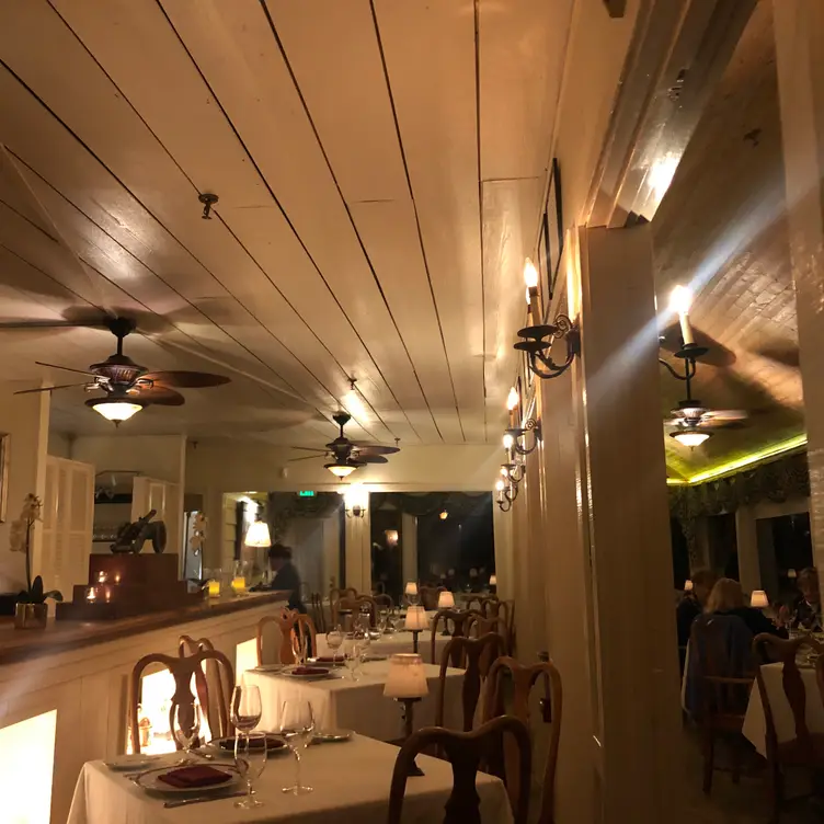 Old Fort Pub - Permanently Closed, Hilton Head Island, SC
