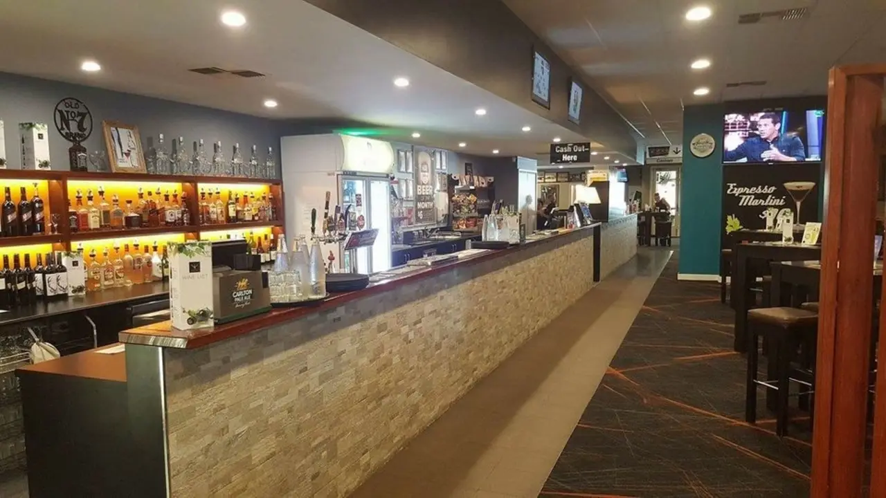 Blazing Stump Hotel, Wodonga, AU-VIC