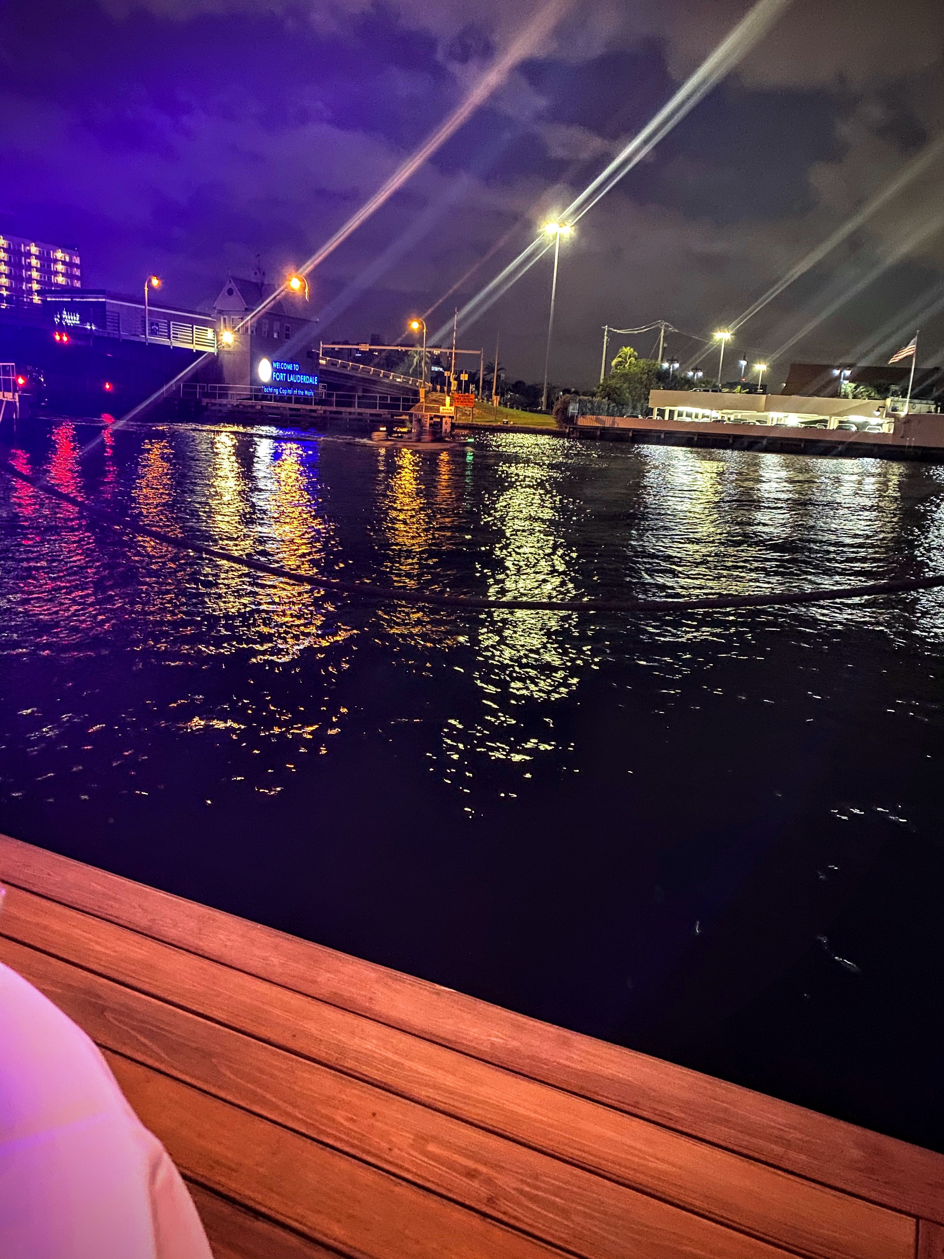 Blue Moon Fish Co. - Updated 2026, Seafood Restaurant in Fort Lauderdale, FL