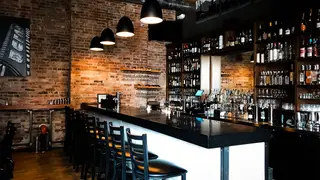 Una foto del restaurante Enbar Craft Cocktail Lounge