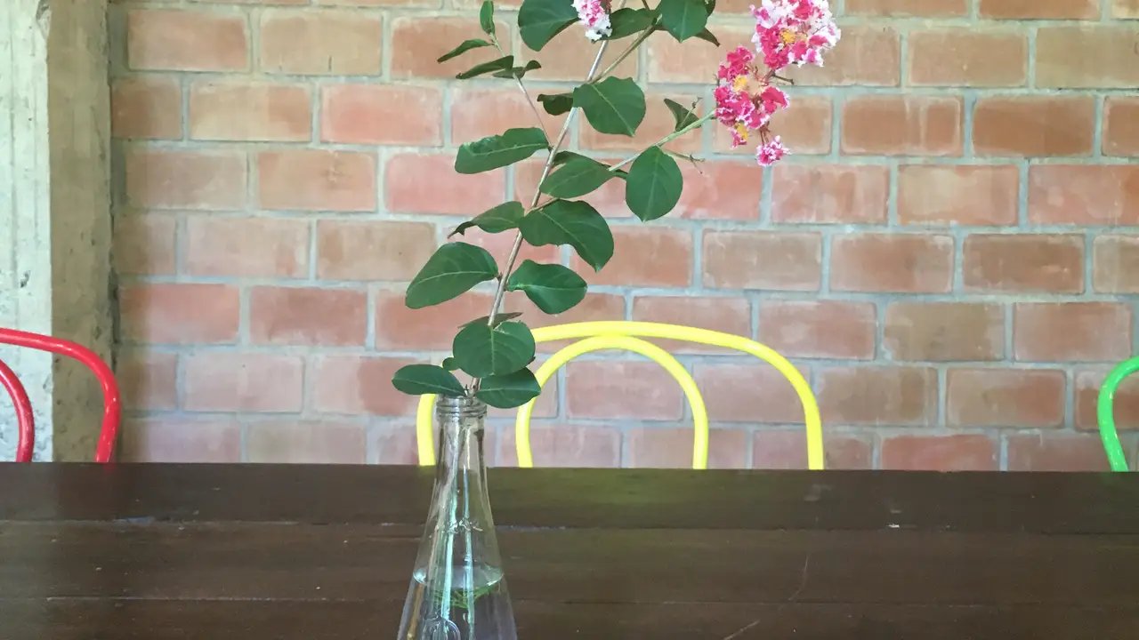 Burrow Café - Antipolo，RizalTaytay