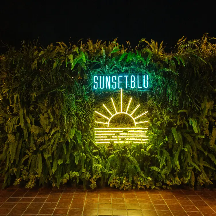 SUNSETBLU - Hilton Colombo, Colombo, Western Province