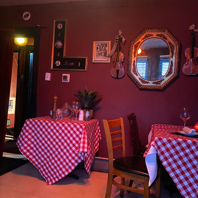 Odyssey Italian Restaurant & Wine Bar, Denver, CO