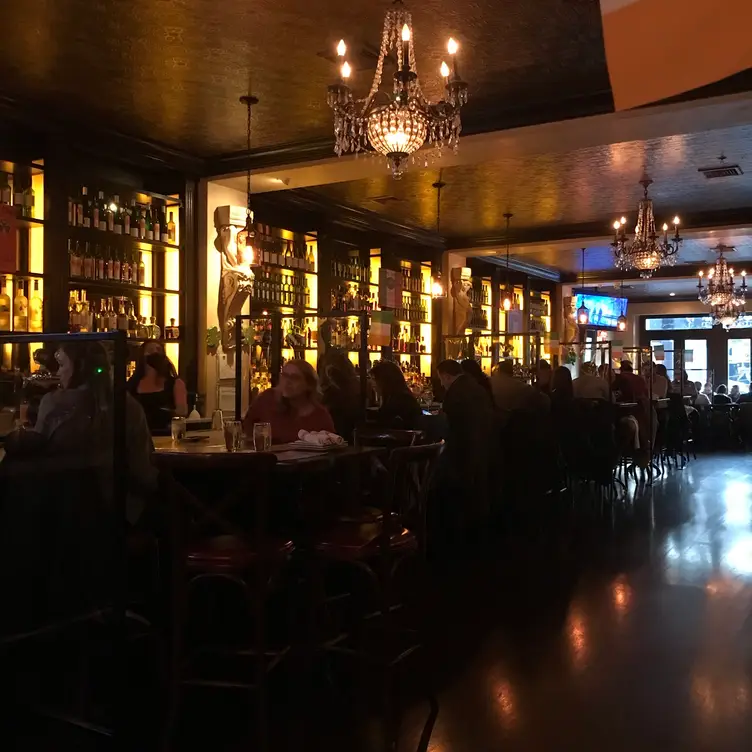 Lilly's, White Plains, NY