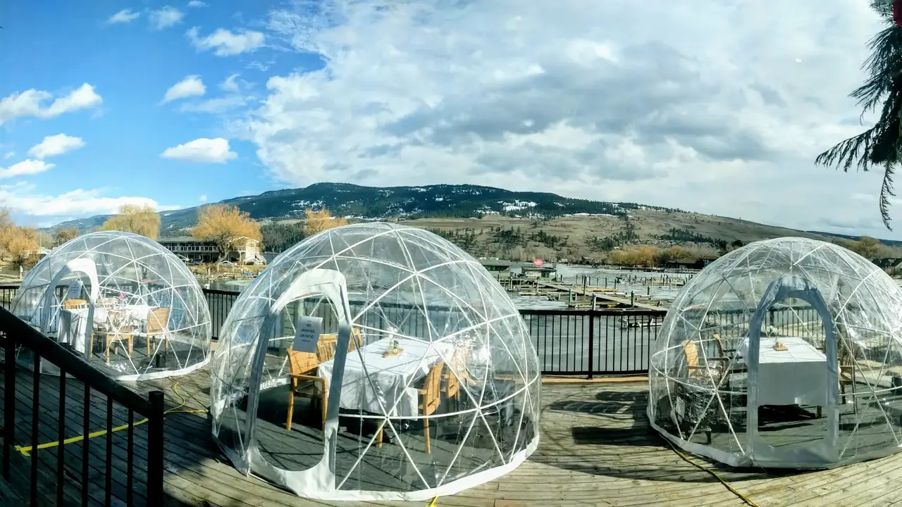 Heated Igloos at Turtle Bay Pub, Lake Country, BC