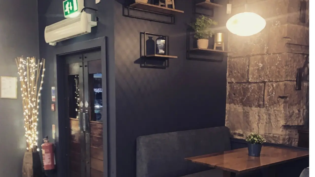 Lithgows - Permanently Closed, Greenock, Inverclyde