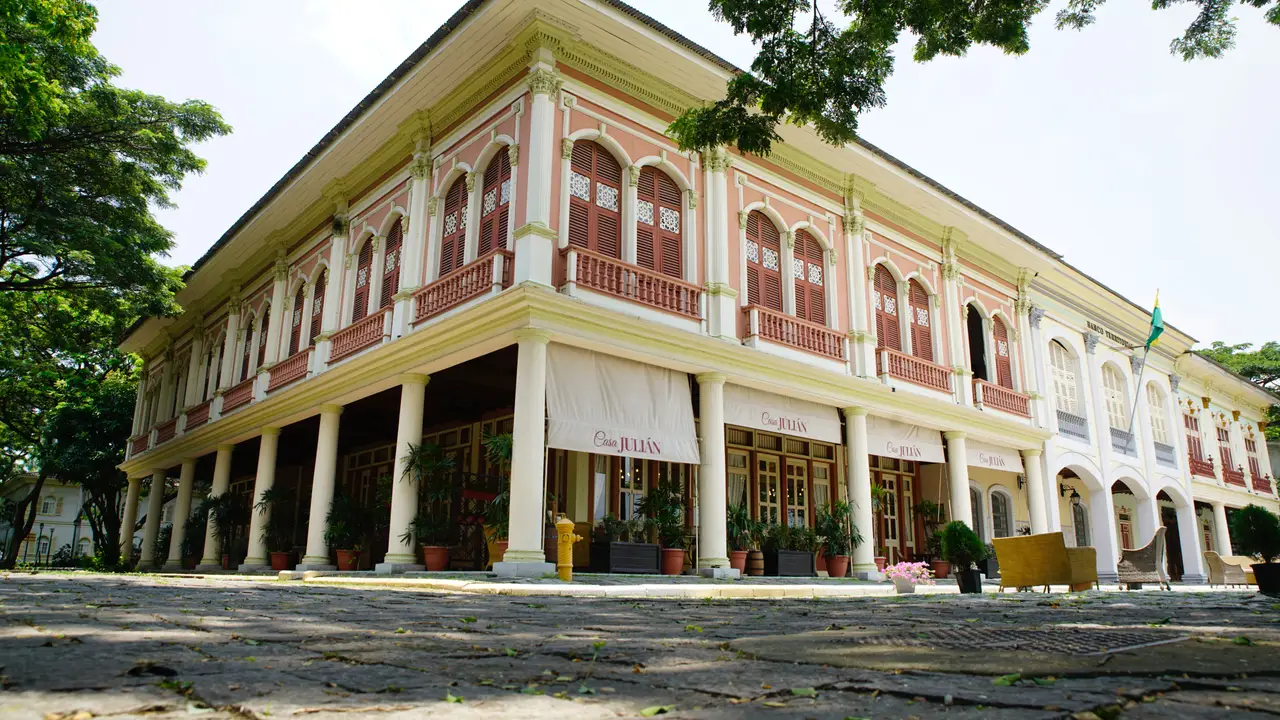 Casa Julian, Los Arcos Malta Guayaquil Guayas, Outside US