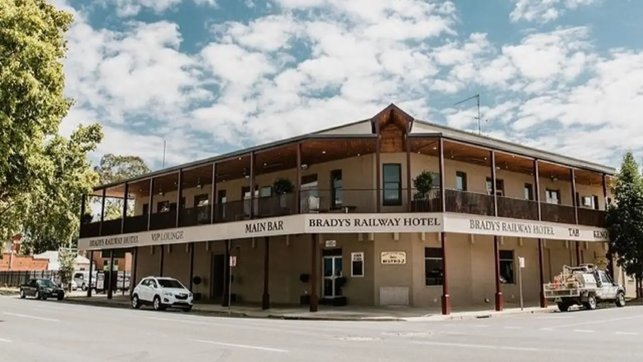 Brady's Railway Hotel, Albury, AU-NSW