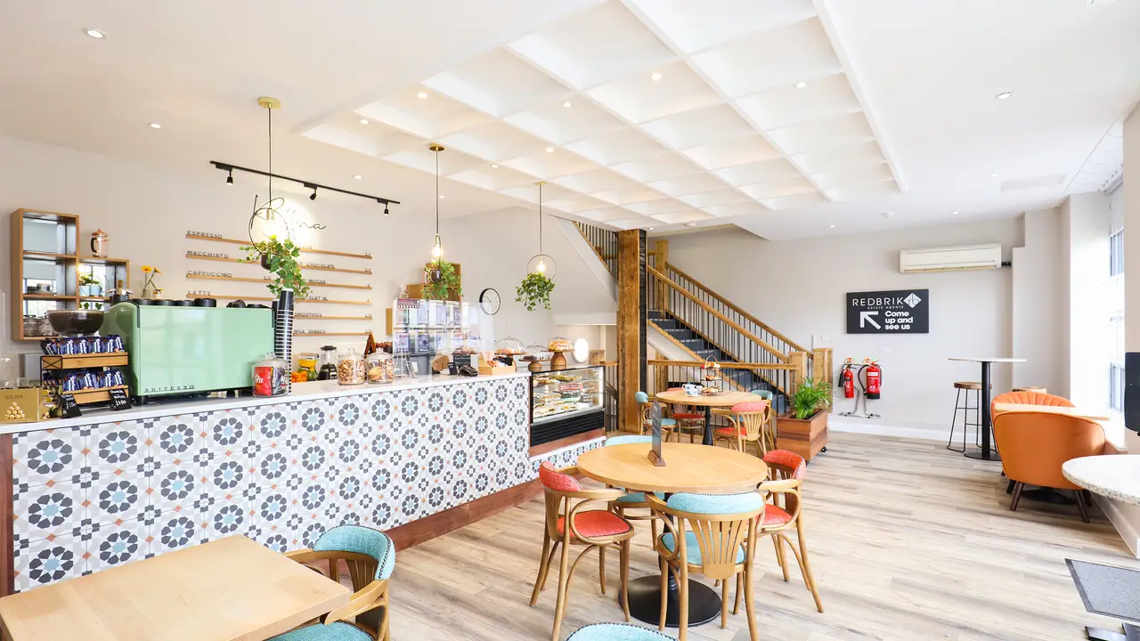 Raffina, Sheffield, Yorkshire