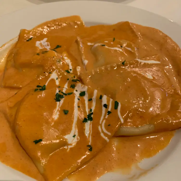 Piccolo Arancio, Farmington, CT