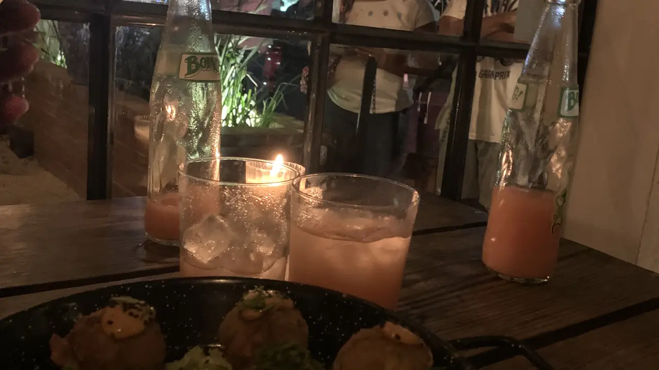Mu. Burgerhouse 40 av. - Playa del Carmen, Gonzalo Guerrero, ROO