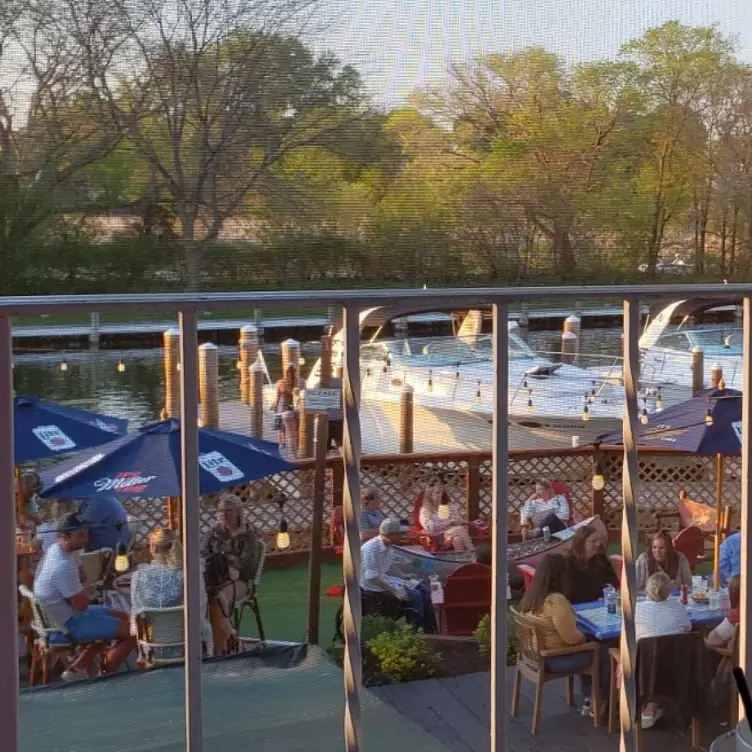 Lord Fletcher's- Lake Minnetonka, Spring Park, MN