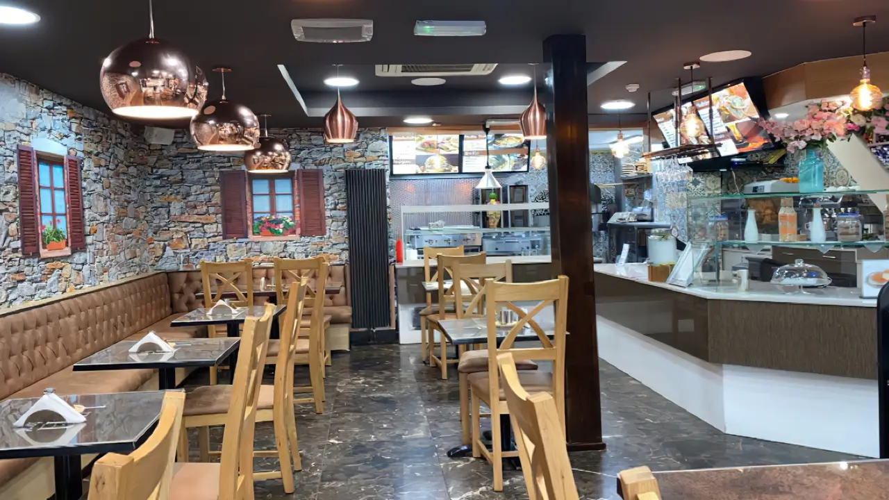  Mediterranean Restaurant - Lara Restaurant, Manchester, Greater Manchester