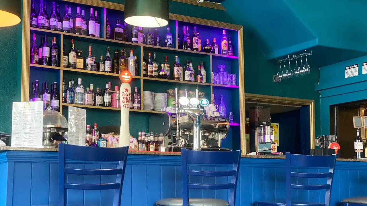 The Peacock Lounge - Permanently Closed, Rhos-on-Sea, Conwy