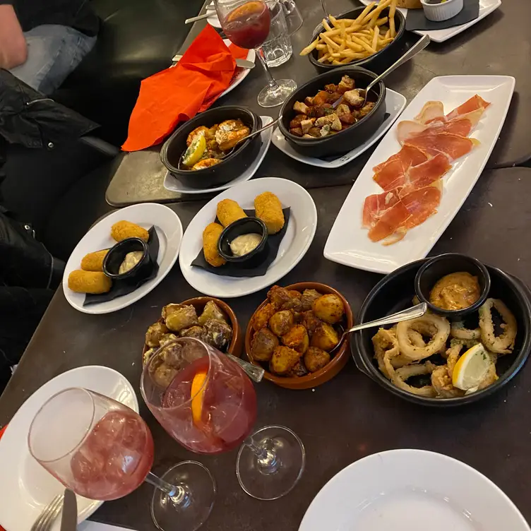 La Raza, Cambridge, Cambridgeshire