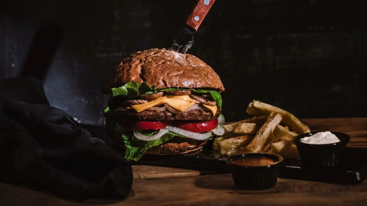Lumberjack's Bar and Grill, Victoria, BC