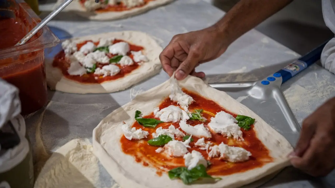 Pulcinella Pizzeria, London, 
