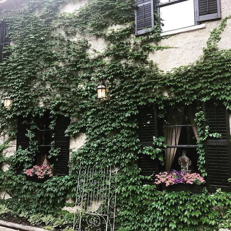 Villa Verone, Geneva, IL