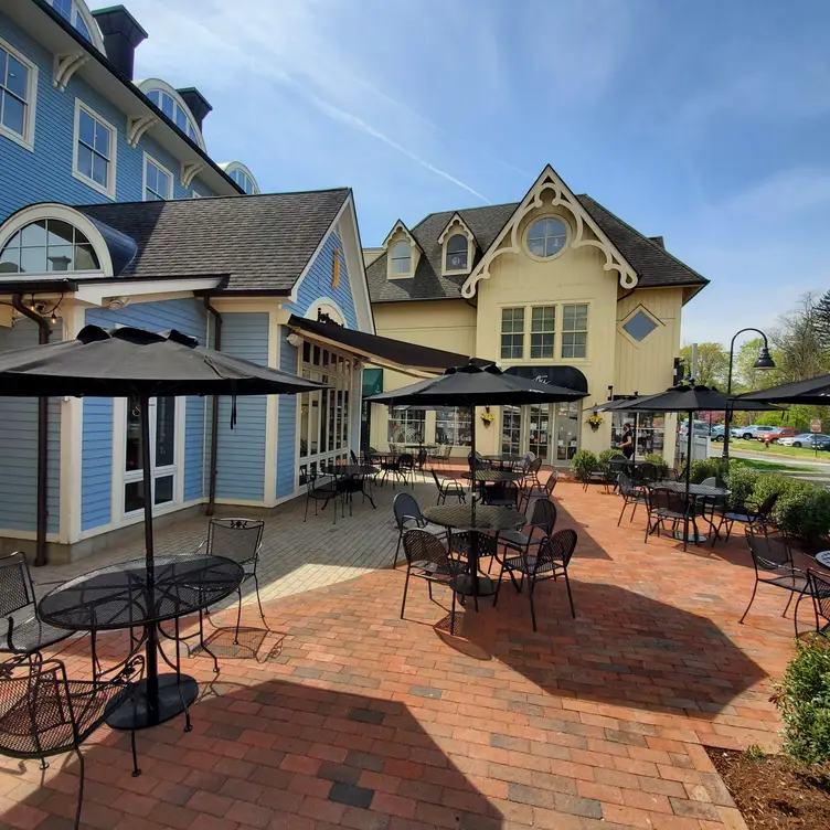 Johnny's Bar & Grille Restaurant - South Hadley, MA | OpenTable